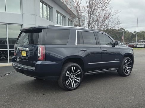 Used 2018 GMC Yukon Denali w/ Denali Ultimate Package image 4