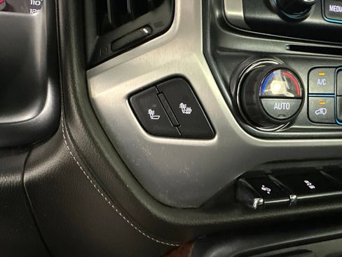 Used 2018 GMC Sierra 1500 SLT w/ Texas SLT Premium Package AWD/4WD image 24