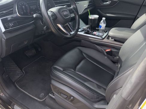 Used 2019 Audi Q8 Prestige w/ Year 1 Package image 13