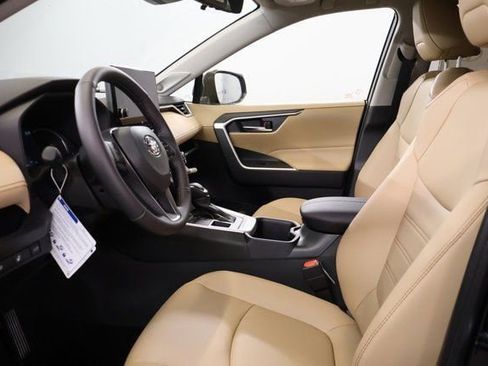 New 2025 Toyota RAV4 XLE Premium image 12