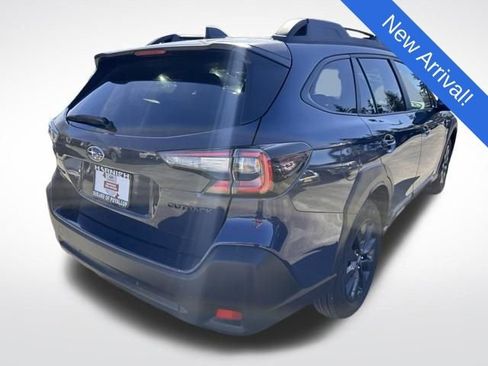 Used 2025 Subaru Outback Onyx Edition image 7