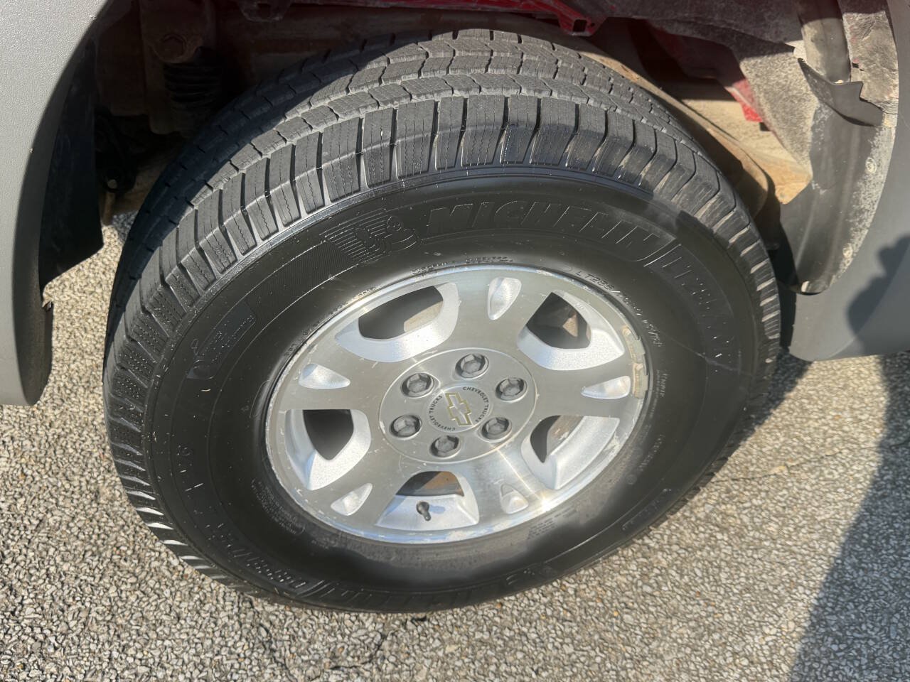Used 2002 Chevrolet Avalanche 4x4 w/ Off-Road Suspension Pkg image 30