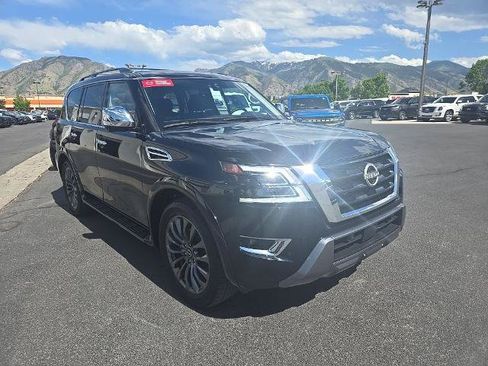 Certified 2024 Nissan Armada Platinum w/ Captain's Chairs Package AWD/4WD image 4