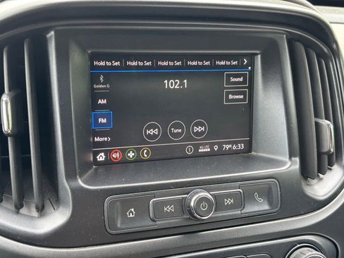 Used 2019 Chevrolet Colorado W/T w/ WT Convenience Package RWD image 10