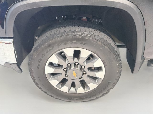 Certified 2025 Chevrolet Silverado 2500 LT w/ All Star Edition AWD/4WD image 22