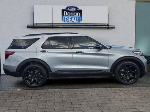 Certified 2023 Ford Explorer ST-Line w/ Class IV Trailer Tow Package AWD/4WD image 2