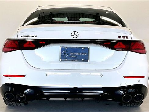 New 2026 Mercedes-Benz E 53 AMG e 4MATIC Sedan image 4