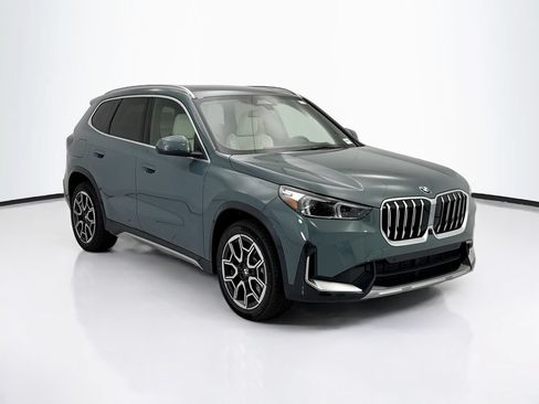New 2026 BMW X1 xDrive28i w/ Technology Package AWD/4WD image 3
