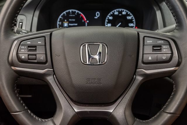 Used 2025 Honda Ridgeline RTL image 13