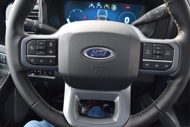 New 2026 Ford F350 Lariat w/ Tremor Off-Road Package AWD/4WD image 10