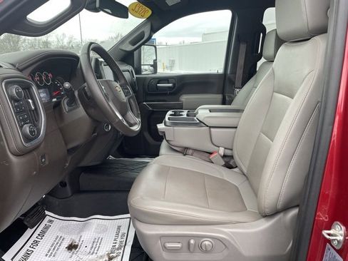 Used 2022 Chevrolet Silverado 2500 LTZ w/ Gooseneck/5TH Wheel Package image 21