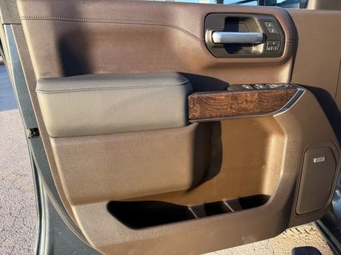 Used 2020 GMC Sierra 2500 Denali image 10