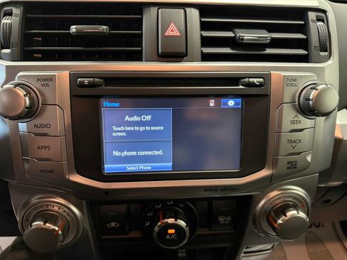 Used 2019 Toyota 4Runner SR5 Premium AWD/4WD image 30