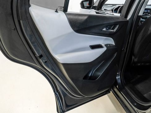 Used 2021 Chevrolet Equinox LT w/ LPO, Floor Liner Package AWD/4WD image 46