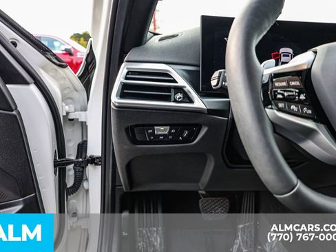 Used 2025 BMW 330i Sedan image 24