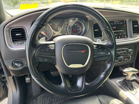 Used 2019 Dodge Charger GT RWD image 23
