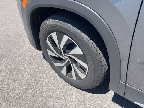 New 2026 Volkswagen Tiguan S FWD image 4