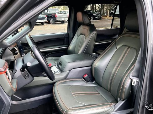 Used 2022 Ford Expedition Timberline image 7