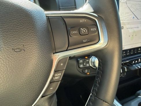 Used 2023 RAM 1500 Laramie image 17