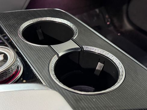 Certified 2024 Cadillac Lyriq Luxury RWD image 17