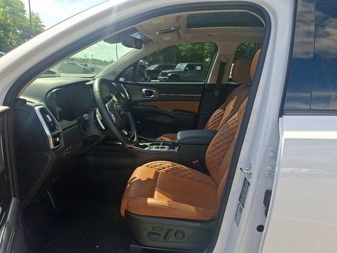 Used 2023 Kia Sorento SX Prestige AWD/4WD image 13