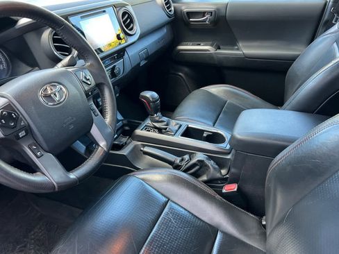Used 2019 Toyota Tacoma TRD Pro image 12