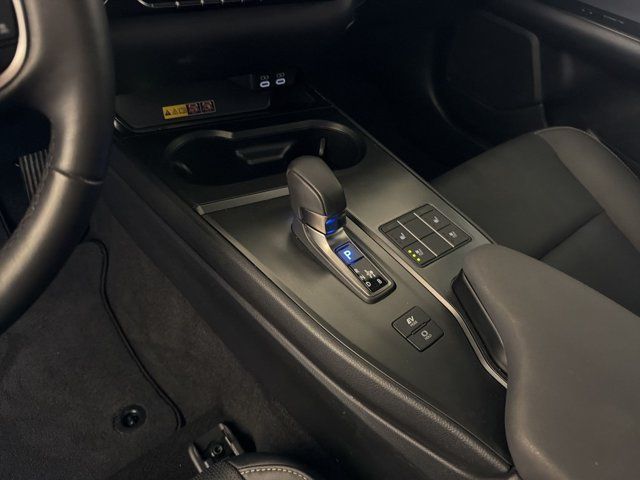 Certified 2025 Lexus UX 300h FWD w/ Accessory Package (Z1) image 22