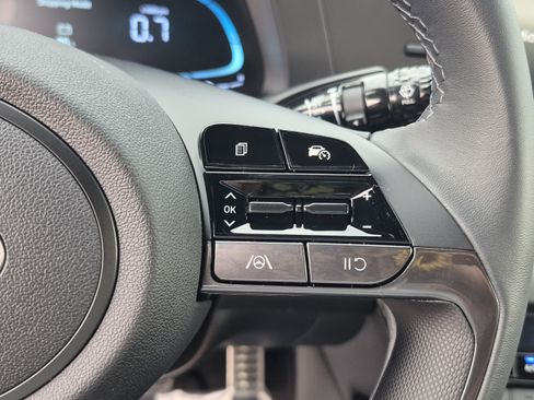 New 2026 Hyundai Elantra SEL Sport FWD image 29