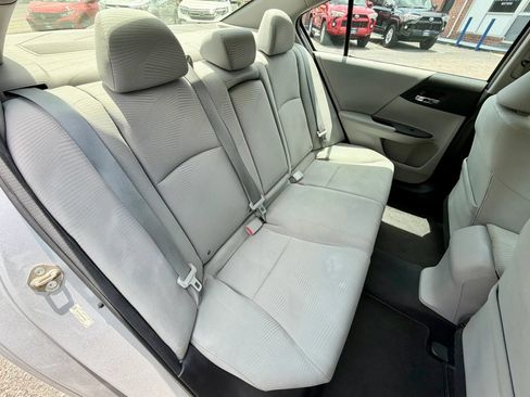 Used 2014 Honda Accord LX image 10