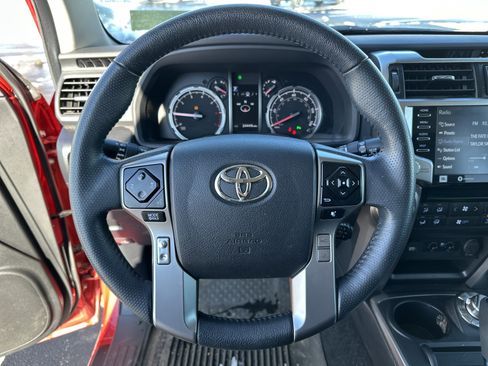Certified 2022 Toyota 4Runner Limited image 16