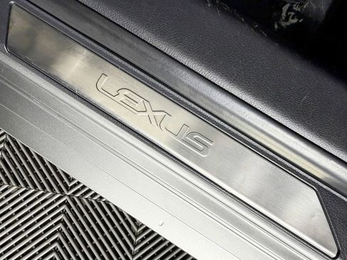Used 2019 Lexus ES 300h w/ Premium Package FWD image 36