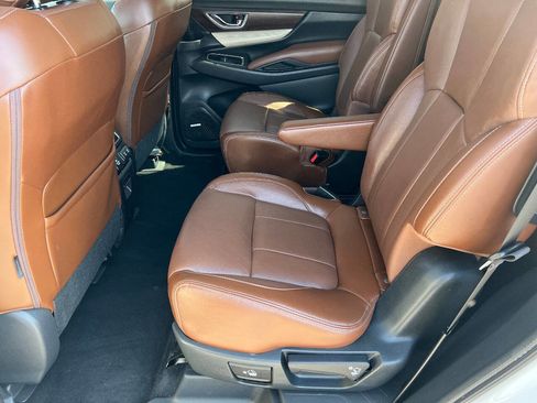 Used 2019 Subaru Ascent Touring AWD/4WD image 23