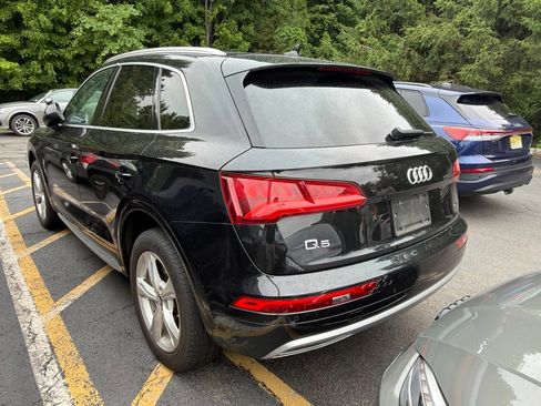 Used 2020 Audi Q5 2.0T Premium Plus w/ Premium Plus Package AWD/4WD image 7