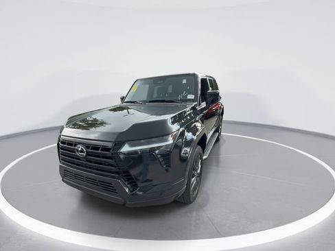 Used 2024 Lexus GX 550 w/ Accessory Package (31) AWD/4WD image 3