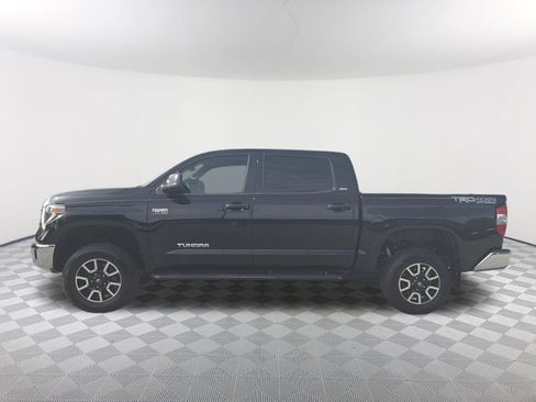Used 2018 Toyota Tundra SR5 w/ TRD Off Road Package AWD/4WD image 13