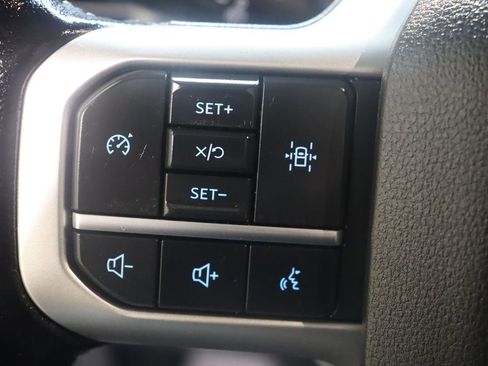 Used 2023 Ford Expedition XL image 36