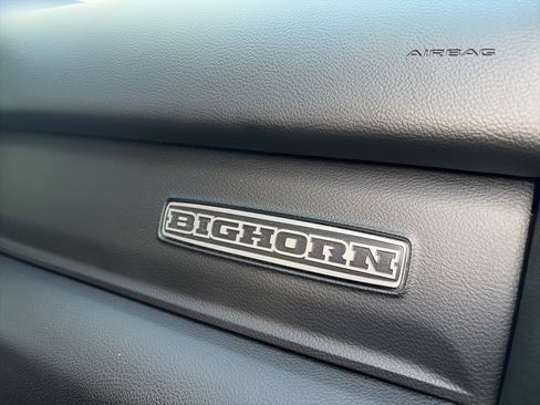 Used 2024 RAM 2500 Big Horn w/ Night Edition AWD/4WD image 31