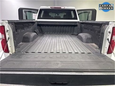 Used 2022 Chevrolet Silverado 2500 LT w/ Convenience Package image 25