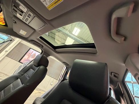 Used 2020 Honda CR-V EX-L image 9