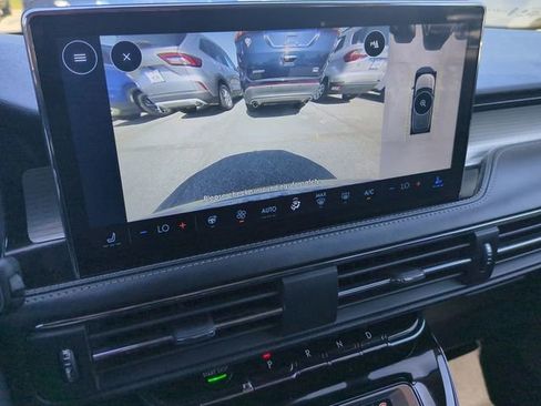 Used 2025 Lincoln Corsair AWD w/ Equipment Group 101A image 22
