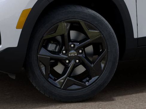 New 2026 Kia Seltos EX AWD/4WD image 9
