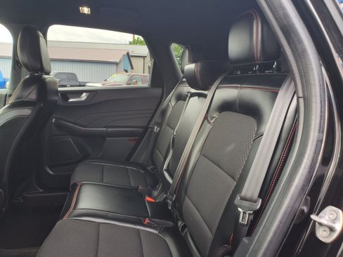 Used 2023 Ford Escape ST-Line Select w/ Tech Pack #2 AWD/4WD image 27