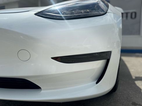 Used 2023 Tesla Model 3 Standard Range image 14