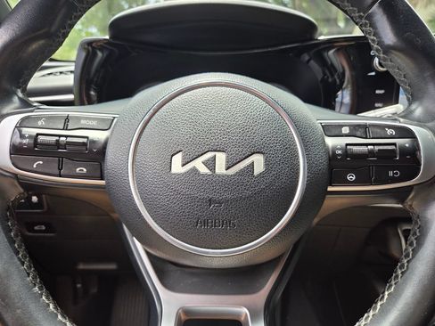 Certified 2022 Kia K5 GT-Line FWD image 31