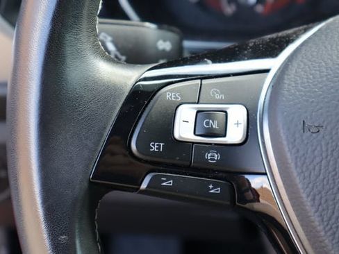 Used 2021 Volkswagen Jetta R-Line FWD image 12