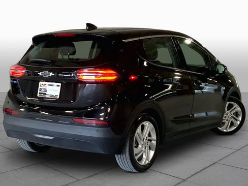 Used 2023 Chevrolet Bolt LT w/ Driver Confidence Package FWD image 12