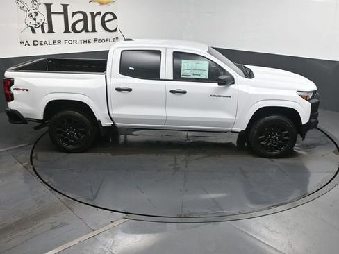 New 2026 Chevrolet Colorado W/T w/ WT Custom Package image 17