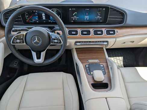 Used 2023 Mercedes-Benz GLE 350 4MATIC image 9