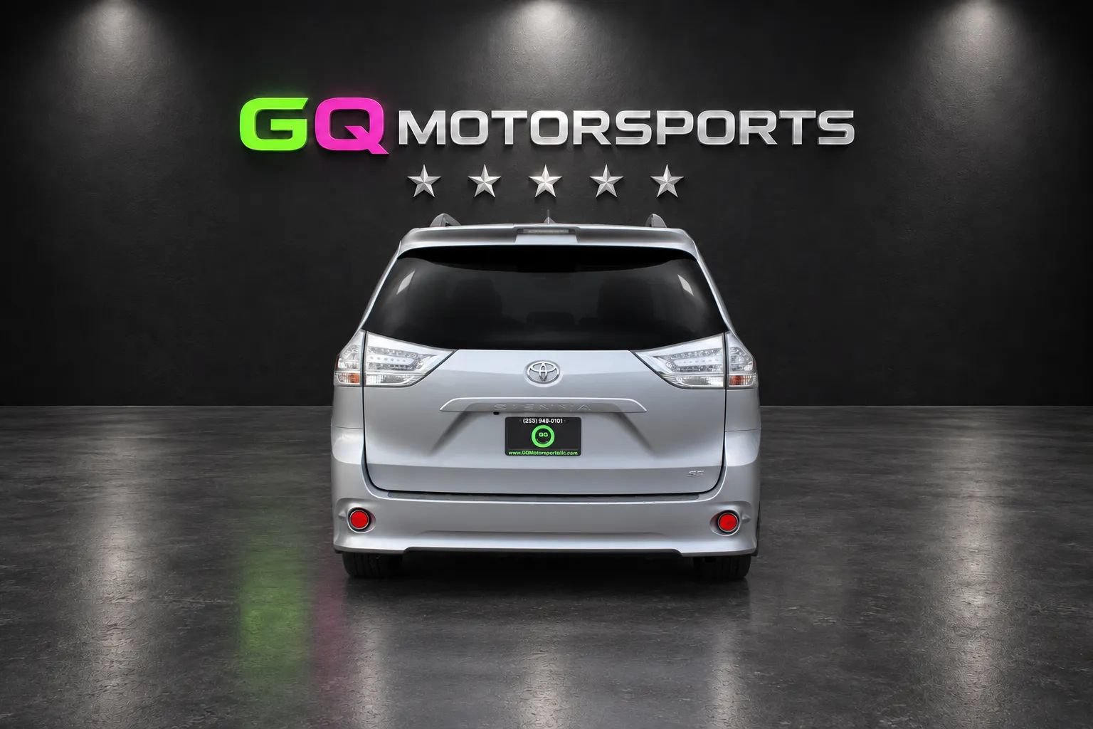 Used 2018 Toyota Sienna SE w/ SE Preferred Package FWD image 7