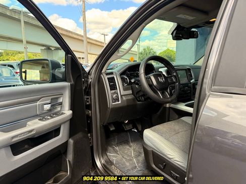 Used 2019 RAM 1500 Big Horn RWD image 23